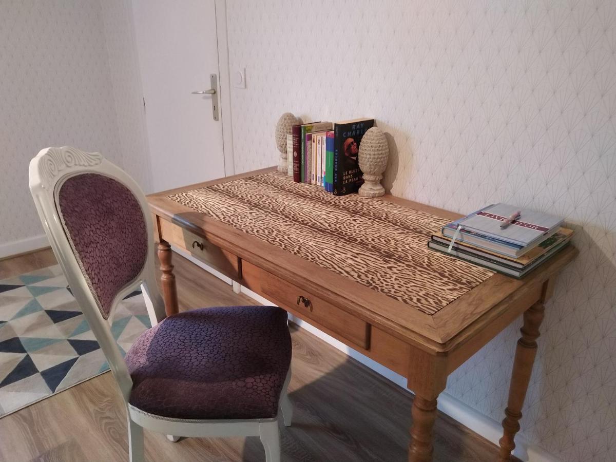 Les Bessonnes Bed & Breakfast Saint-Georges-Haute-Ville Dış mekan fotoğraf