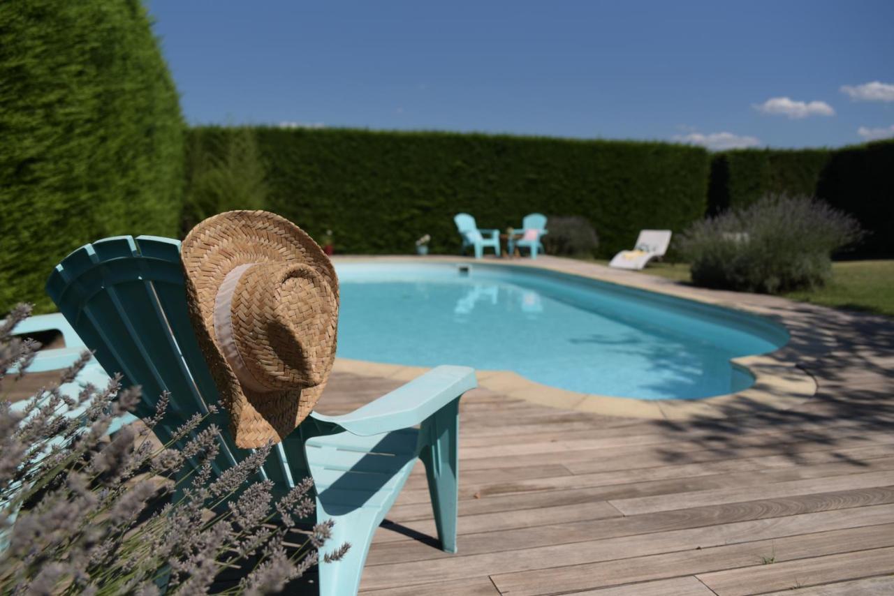 Les Bessonnes Bed & Breakfast Saint-Georges-Haute-Ville Dış mekan fotoğraf