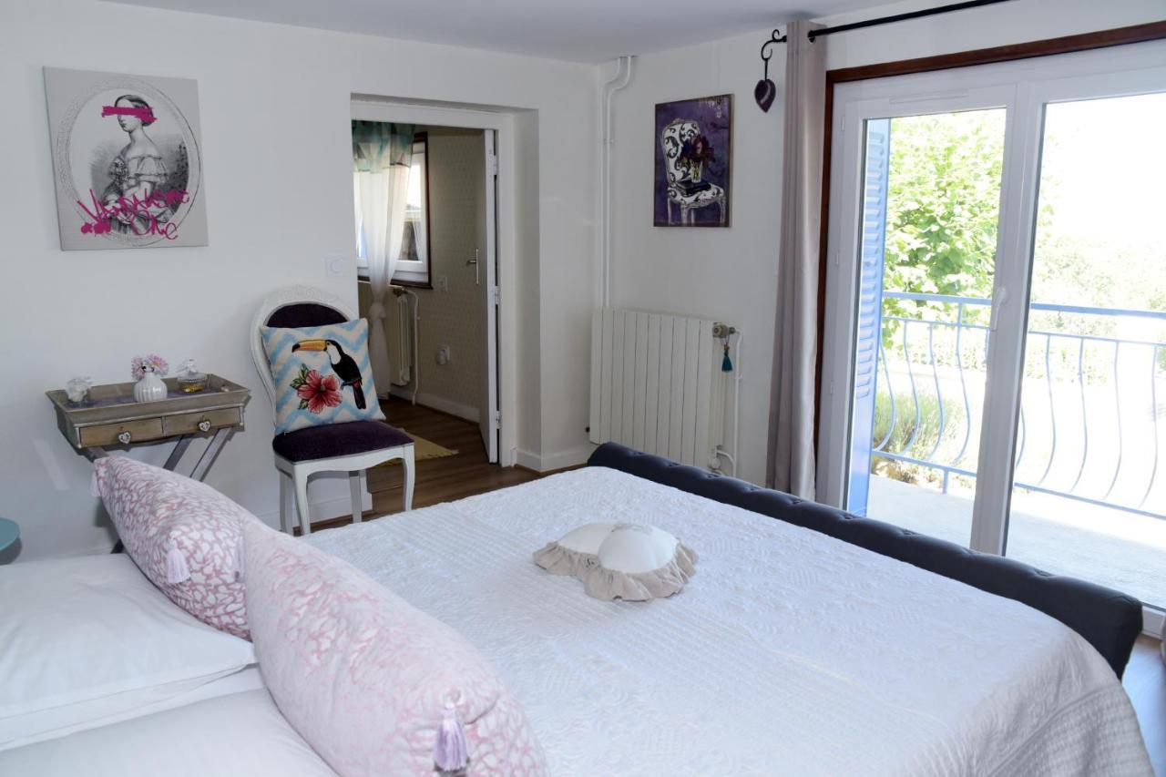 Les Bessonnes Bed & Breakfast Saint-Georges-Haute-Ville Dış mekan fotoğraf