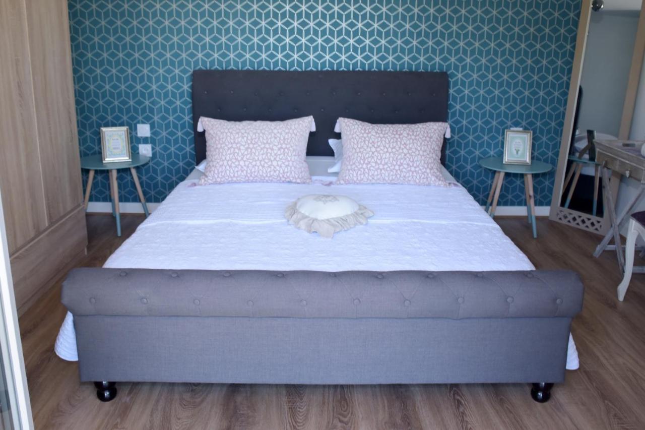 Les Bessonnes Bed & Breakfast Saint-Georges-Haute-Ville Dış mekan fotoğraf
